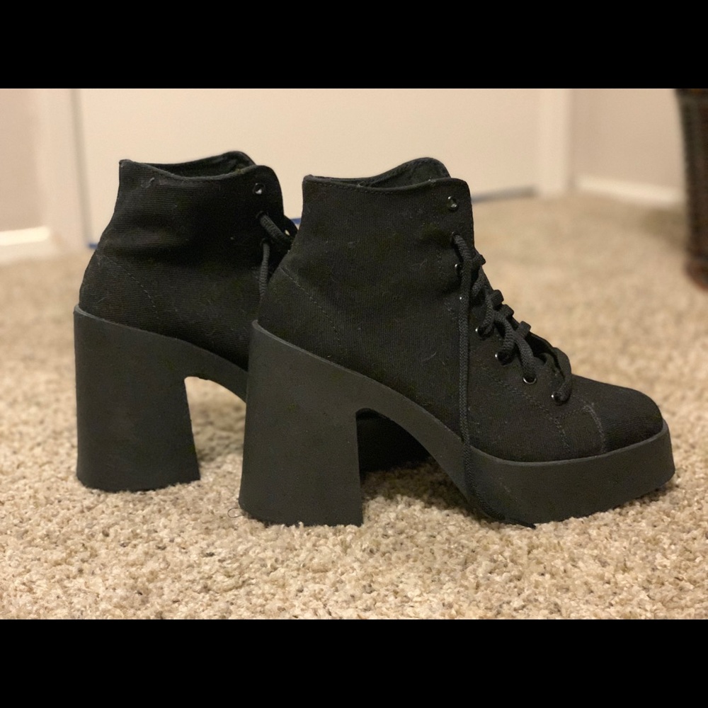 Brand new never worn platform chunk heel boots